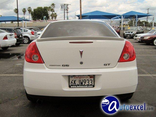 2009 Pontiac G6 Hybrid-awd-sunroof-leather-nav