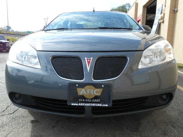 2009 Pontiac G6 XUV SLE 4WD