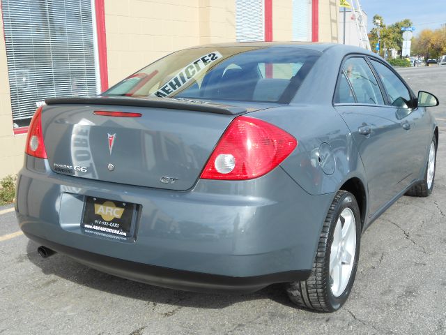 2009 Pontiac G6 XUV SLE 4WD