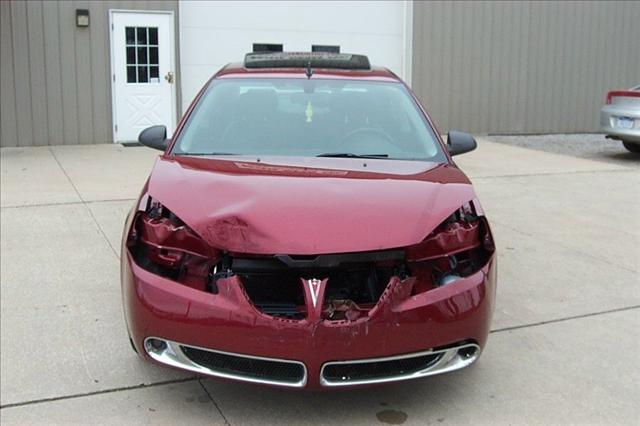 2009 Pontiac G6 4WD Supercrew Styleside 5-1/2 Ft Box XLT