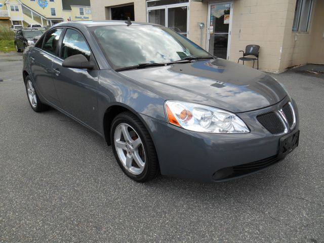 2009 Pontiac G6 XUV SLE 4WD