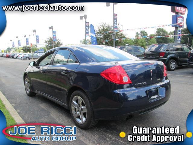 2010 Pontiac G6 SE 4 Dr