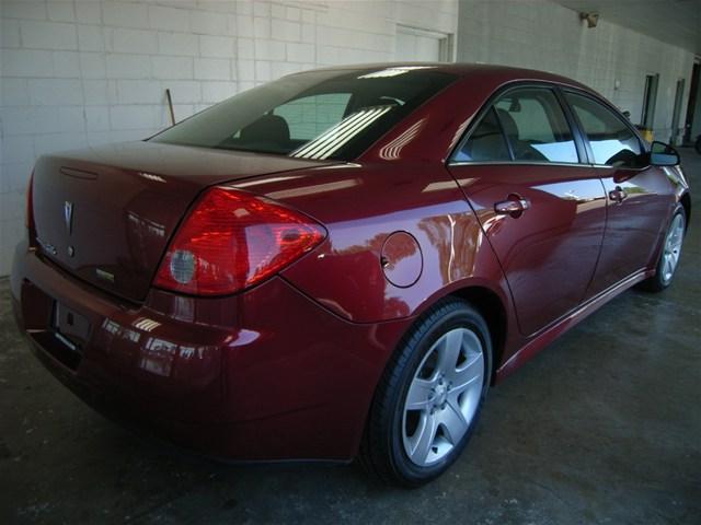 2010 Pontiac G6 2500 MEGA CAB Laramie 4X4