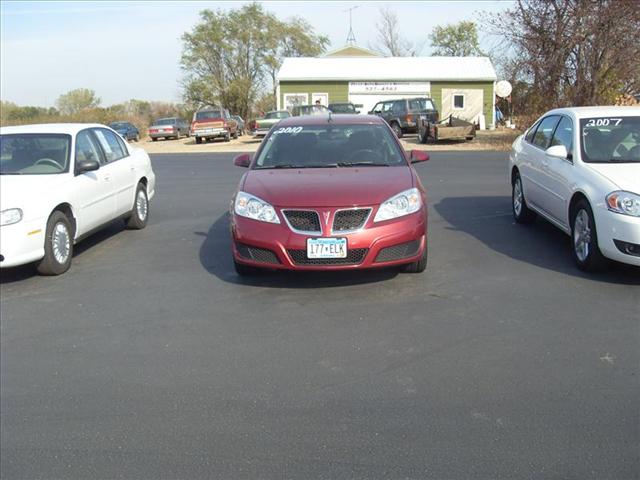 2010 Pontiac G6 XLT Pickup 4D 5 1/2 Ft