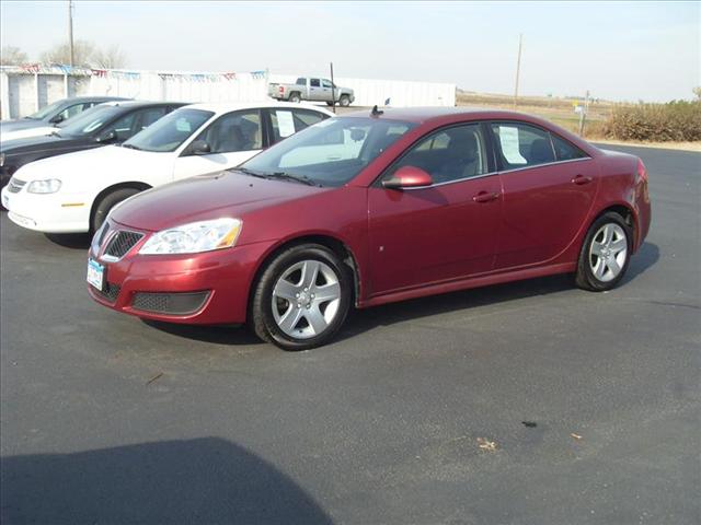 2010 Pontiac G6 XLT Pickup 4D 5 1/2 Ft