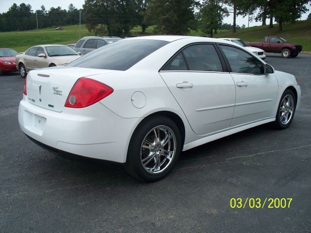 2010 Pontiac G6 Base