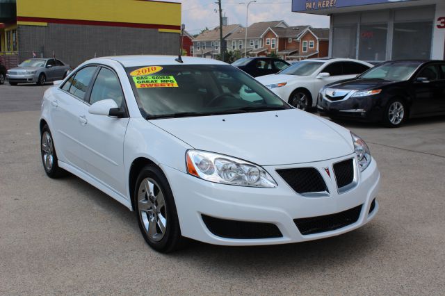 2010 Pontiac G6 Base