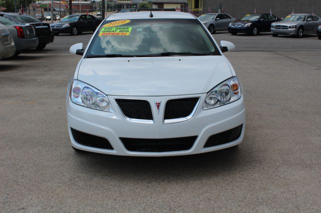 2010 Pontiac G6 Base