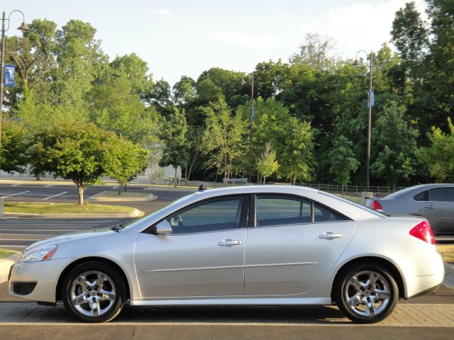 2010 Pontiac G6 Base