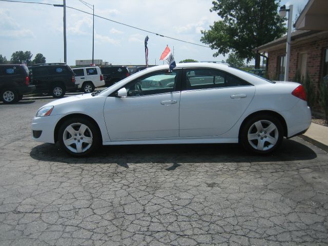 2010 Pontiac G6 Base