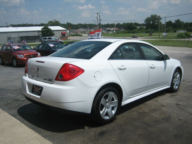 2010 Pontiac G6 Base