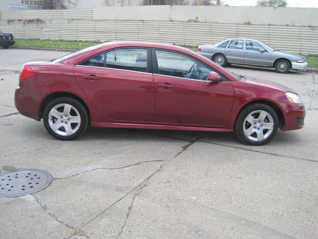 2010 Pontiac G6 Base