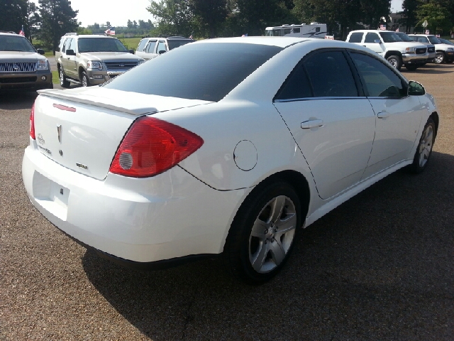 2010 Pontiac G6 Base