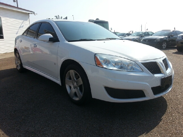 2010 Pontiac G6 Base