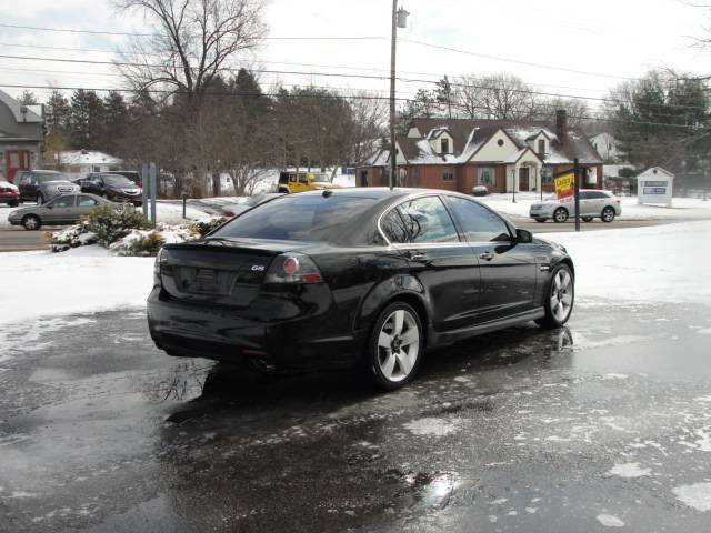 2009 Pontiac G8 Passion