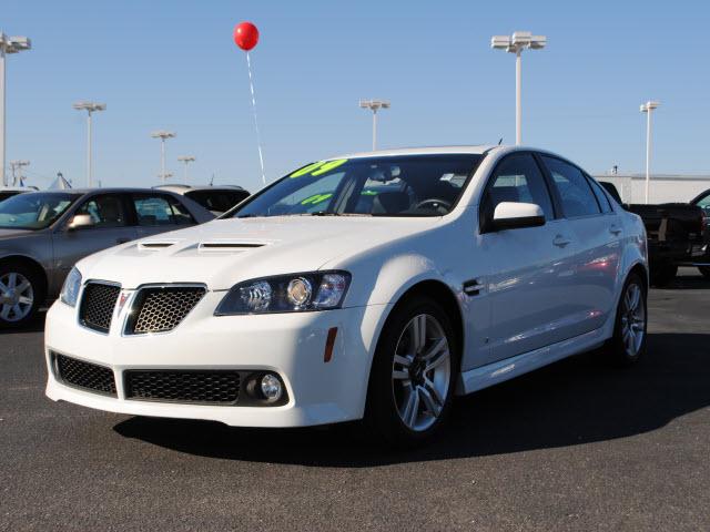 2009 Pontiac G8 Base