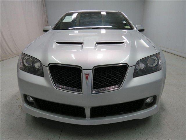 2009 Pontiac G8 XUV SLE 4WD