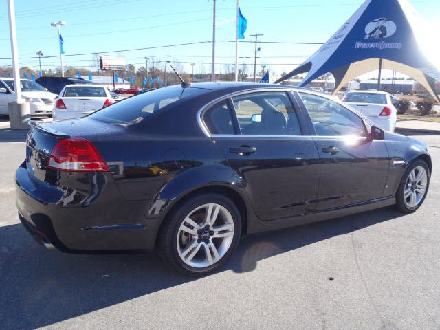 2009 Pontiac G8 Base