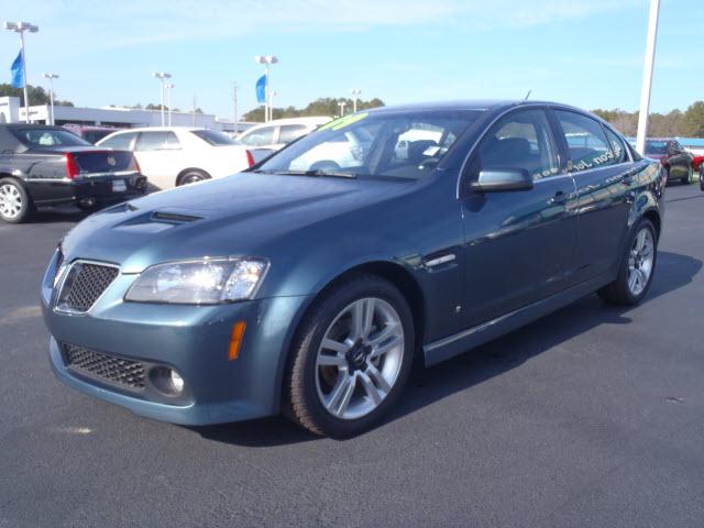 2009 Pontiac G8 Base