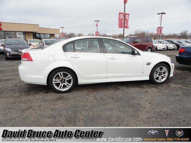 2009 Pontiac G8 Unknown