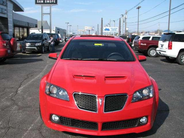 2009 Pontiac G8 5dr Sdn LT