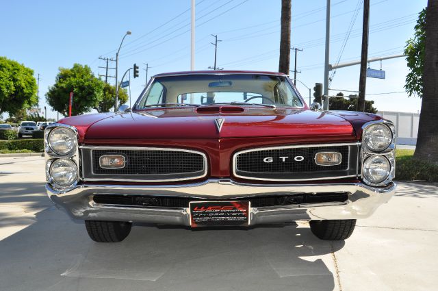 1966 Pontiac GTO Crew Cab 126.0 WB 1SJ LS ZQ8