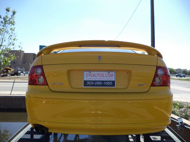 2004 Pontiac GTO GT Premium