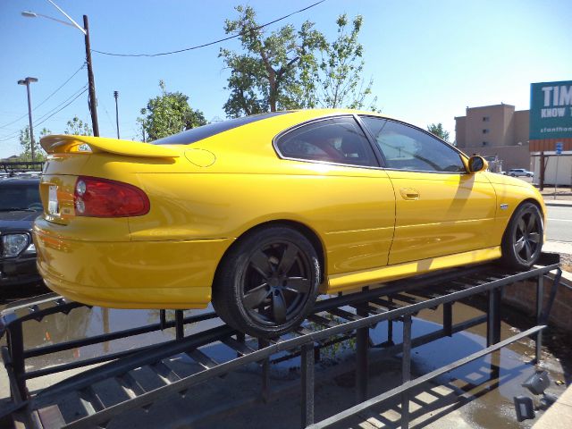 2004 Pontiac GTO GT Premium