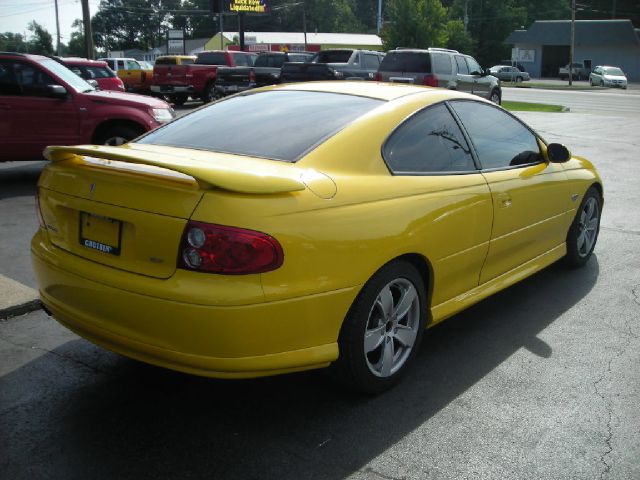 2004 Pontiac GTO GT Premium