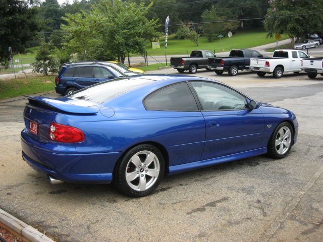 2005 Pontiac GTO GT Premium