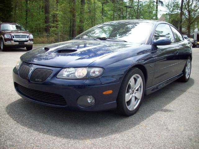 2005 Pontiac GTO GT Premium