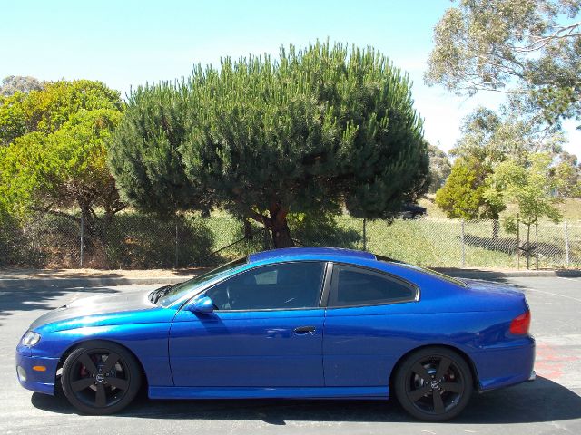 2005 Pontiac GTO GT Premium