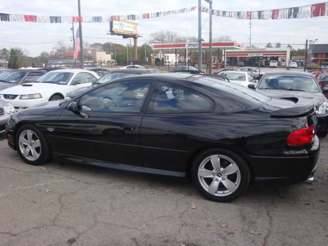 2005 Pontiac GTO GT Premium