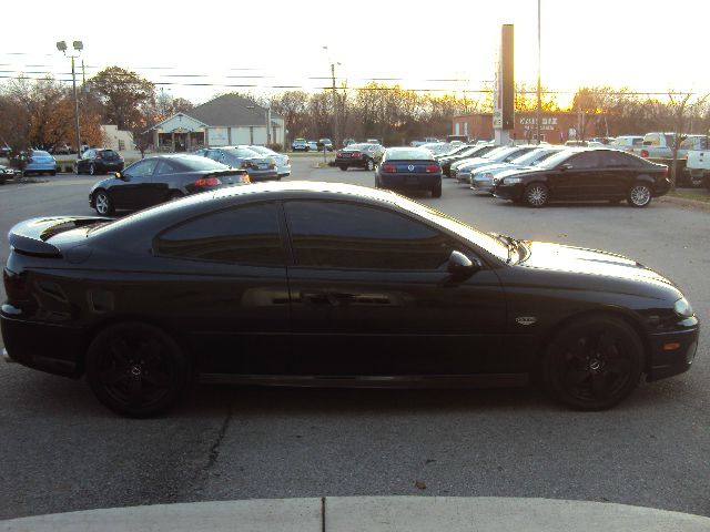 2005 Pontiac GTO GT Premium