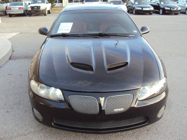 2005 Pontiac GTO GT Premium