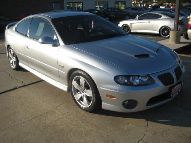 2006 Pontiac GTO Base