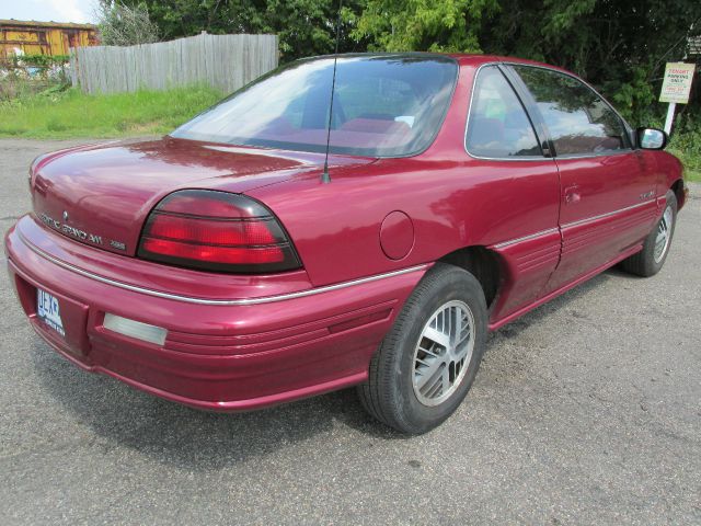 1992 Pontiac Grand Am 4dr Sdn SL Auto Sedan