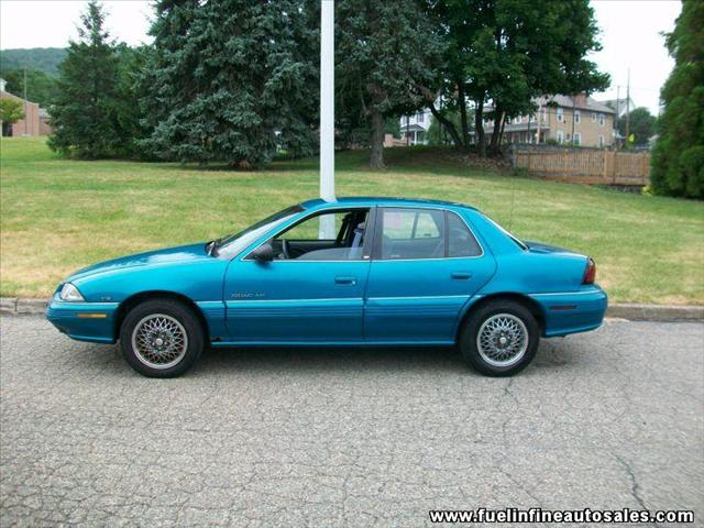 1994 Pontiac Grand Am Sport -5 Speed-stick-4x4