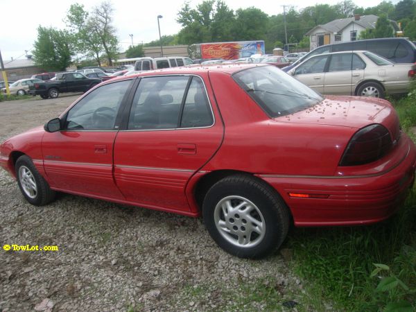 1995 Pontiac Grand Am Sport -5 Speed-stick-4x4