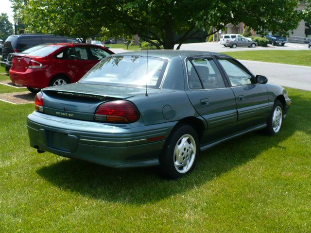 1996 Pontiac Grand Am Sport -5 Speed-stick-4x4