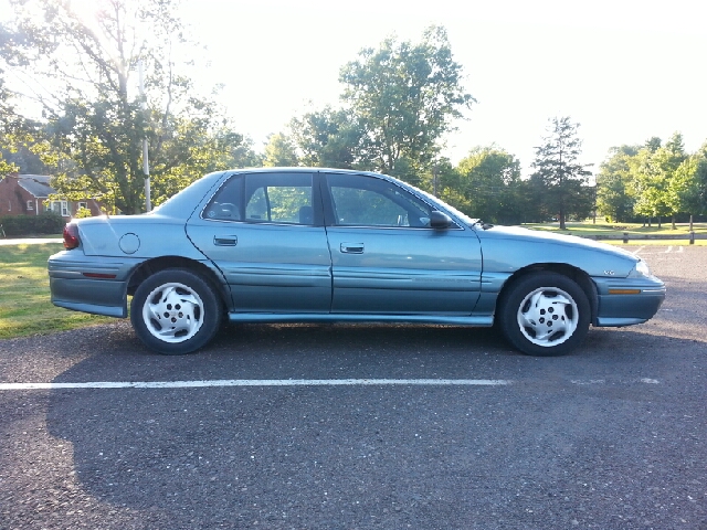 1996 Pontiac Grand Am Sport -5 Speed-stick-4x4