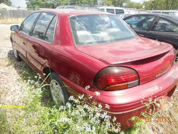 1996 Pontiac Grand Am Sport -5 Speed-stick-4x4