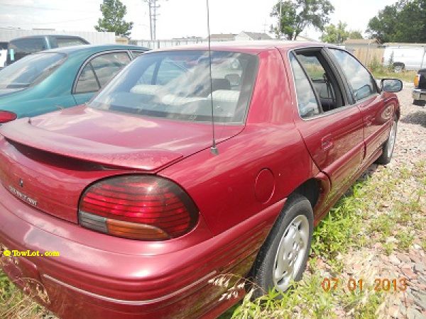 1996 Pontiac Grand Am Sport -5 Speed-stick-4x4