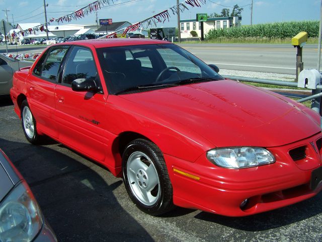 1997 Pontiac Grand Am XUV SLE 4WD