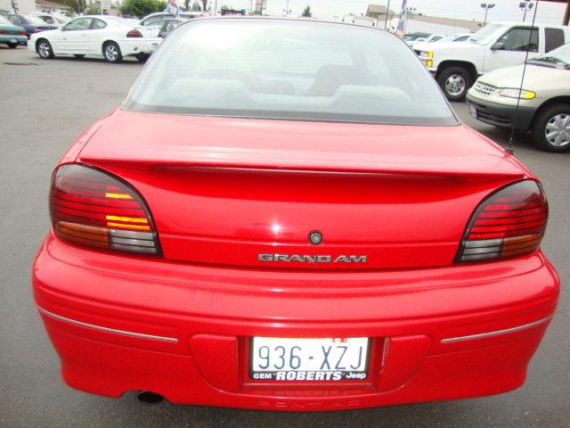 1997 Pontiac Grand Am SE