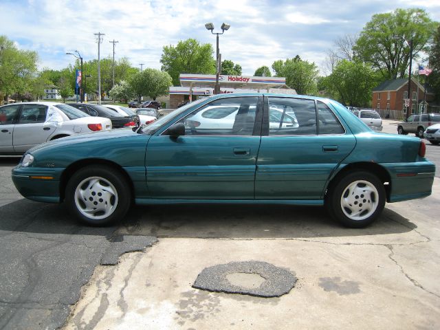 1997 Pontiac Grand Am Sport -5 Speed-stick-4x4