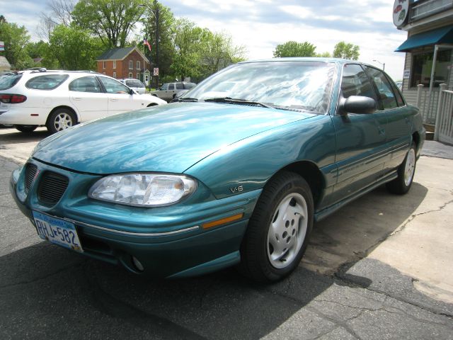 1997 Pontiac Grand Am Sport -5 Speed-stick-4x4