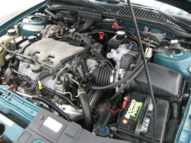 1997 Pontiac Grand Am Sport -5 Speed-stick-4x4