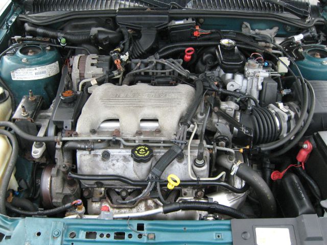 1997 Pontiac Grand Am Sport -5 Speed-stick-4x4