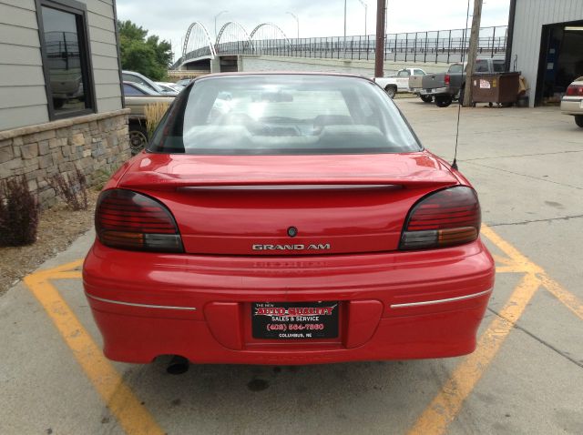 1998 Pontiac Grand Am 4dr Sdn SL Auto Sedan